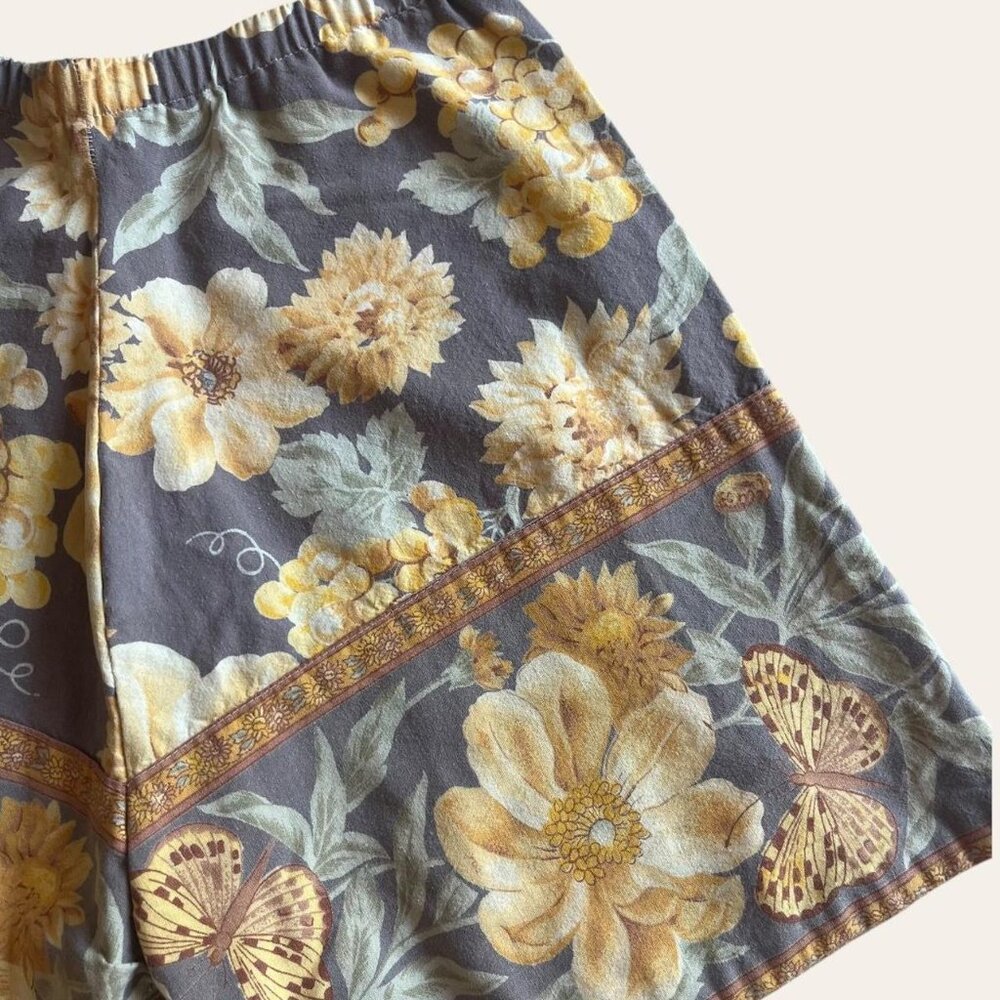 Handmade high waisted vintage grandma floral shorts XXS/XS - Picture 4 of 5